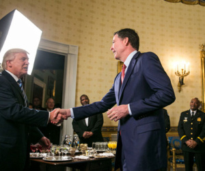 Bữa tối định mệnh của cựu giám đốc FBI với ông Trump