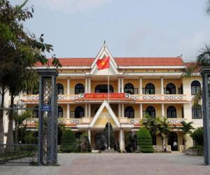 "Cả nhà làm quan" ở Huế: Từ chối tiếp nhận lại cán bộ bổ nhiệm sai
