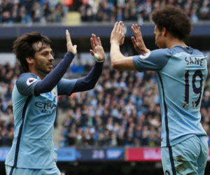 Man City đánh bại Leicester, vươn lên đứng thứ ba