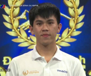 Nam sinh chiến thắng ngoạn mục tại cuộc thi tháng Olympia