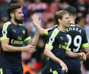Arsenal - Sunderland: Níu kéo hy vọng