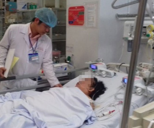 Một phụ nữ ở Cần Thơ tự đâm vào tim