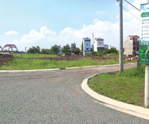 Thổi cơn sốt dữ: Đất tăng giá 70%, cò mồi trúng tiền tỷ
