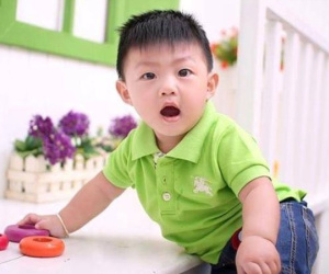 Từ 1/7, đăng ảnh trẻ em trên 7 tuổi lên mạng phải xin phép