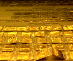 Giá vàng hôm nay 17/5: Tăng liên tiếp khi USD suy yếu