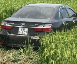 Khởi tố lái xe Camry đâm nhiều người thương vong
