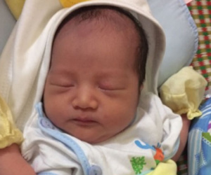 Hi hữu: Bé gái chào đời ngay trong ngày tổ chức lễ cưới của cha mẹ