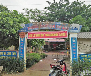 Nghệ An: Buộc thôi việc 2 cô nuôi dưỡng Trường mầm non vì nghi vấn thức ăn "bẩn"