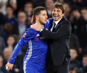 Không sang Real, Hazard ở lại làm "vua" Chelsea