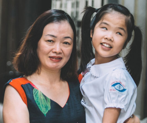 Mẹ bé khiếm thị gây sốt Vietnam Idol Kids: Tôi đã khóc rất nhiều khi con mình chẳng nhìn thấy gì cả!