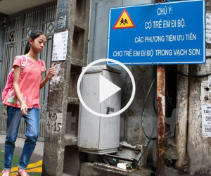 Video: Hà Nội có làn đường ưu tiên cho học sinh