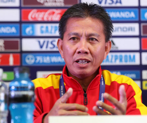 HLV Hoàng Anh Tuấn: "New Zealand có lẽ nghĩ rằng Việt Nam mới biết đá bóng"