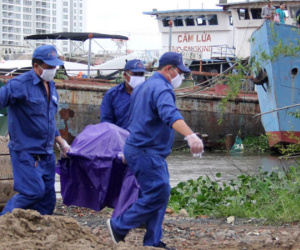 Thi thể đàn ông 50 tuổi nổi cạnh du thuyền trên sông Sài Gòn