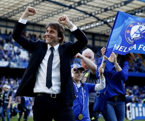 Chelsea lập kỷ lục về số trận thắng khi vô địch Ngoại hạng Anh