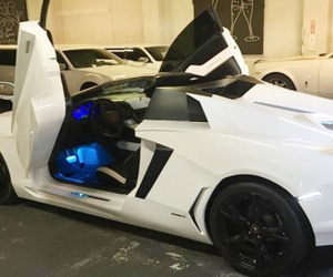 Lamborghini Aventador mui trần nhái rao bán 55.000 USD