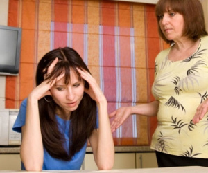 Quần áo hàng hiệu mà mẹ chồng tôi chê nhàu nát và định lấy ra làm giẻ lau