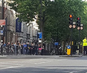 Phong tỏa nhiều đường phố ở London vì vật khả nghi