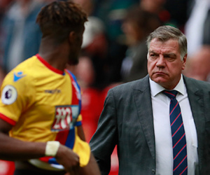 Allardyce chia tay Crystal Palace