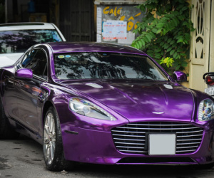 Aston Martin Rapide S màu độc nhất Việt Nam, giá hơn 10 tỷ