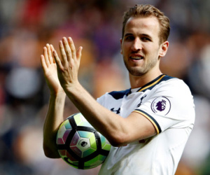 Harry Kane cần cho MU hơn Griezmann