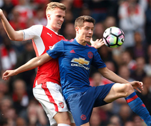 Man Utd chọn mặc áo xanh ở chung kết Europa League