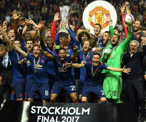 Ajax 0-2 Man United: Pogba tỏa sáng, Man United giành Cúp, Mourinho đi vào lịch sử
