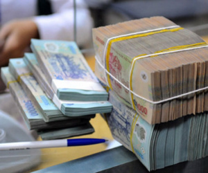 Ngân hàng vẫn lo chuyện "đứng cho vay, quỳ đòi nợ"
