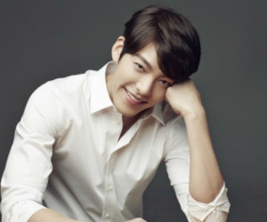 Những điều cần biết về căn bệnh ung thư vòm họng diễn viên Kim Woo Bin đang mắc