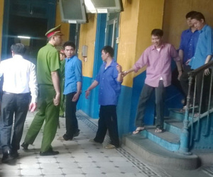 Rút kháng nghị tội giết người với băng cướp giết "đại gia"
