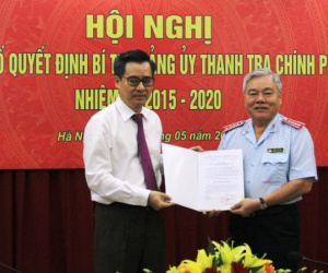Trao quyết định chỉ định Bí thư Đảng ủy Thanh tra Chính phủ