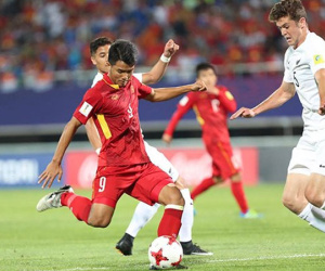 U20 Việt Nam vs U20 Pháp: Đèo cao thì mặc đèo cao