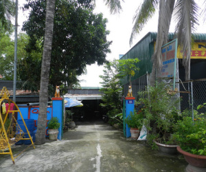 Nghi phạm mê bài bạc tưới xăng thiêu sống vợ