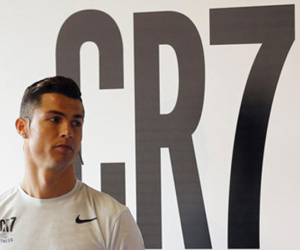 Ronaldo đối mặt nguy cơ nhận 5 năm tù do trốn thuế