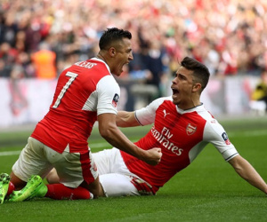 Tan nát hàng thủ, Arsenal lấy gì hạ Chelsea?