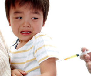Bác sĩ nói gì về phương pháp chữa chó dại cắn không cần tiêm vắc xin đang được các mẹ tin sái cổ