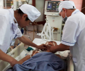 Truy bắt nghi phạm nổ súng bắn vào đầu bạn gái
