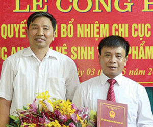 Yêu cầu Chi cục trưởng tự kiểm điểm nghi vấn sinh con thứ 4