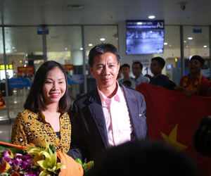 HLV Hoàng Anh Tuấn nói gì khi bị bầu Đức chê không có tài?