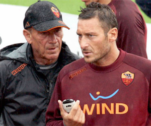 Thầy cũ tin Totti bị ép phải rời Roma