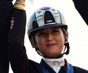 Hàn Quốc bắt giữ con gái bà Choi