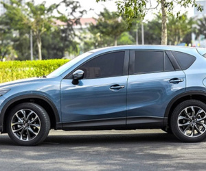 Mazda CX-5 giảm giá sâu về mốc 850 triệu tại Việt Nam