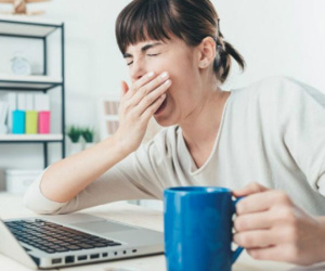 Thiếu ngủ có thể khiến não "tự ăn"