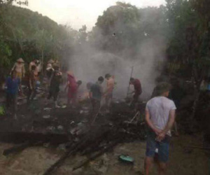 Bị sét đánh trúng nhà, 2 người phụ nữ may mắn thoát chết