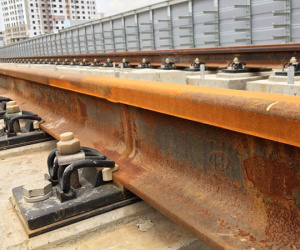 Cận cảnh những vết nứt tại dự án đường sắt trên cao Cát Linh - Hà Đông