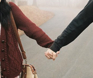 Có nên nói bí mật động trời của vợ sắp cưới bạn thân