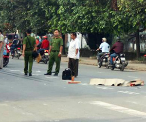 Truy tìm tài xế lái ôtô gây tai nạn chết người rồi bỏ trốn