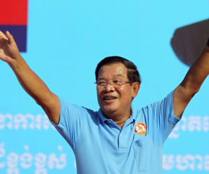 Thủ tướng Hun Sen bất ngờ đi vận động tranh cử