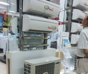 Nhu cầu tìm kiếm sản phẩm làm mát, chống nắng tăng đột biến