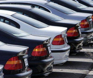 Ôtô giá 300 triệu, người Việt chịu 600 triệu tiền thuế