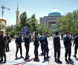 IS nhận trách nhiệm vụ tấn công Quốc hội Iran và lăng mộ Khomeini